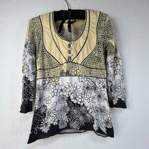 MC Planet Women's Size 6 Mixed Floral Animal Print Henley Top Blouse 3/4 Sleeve